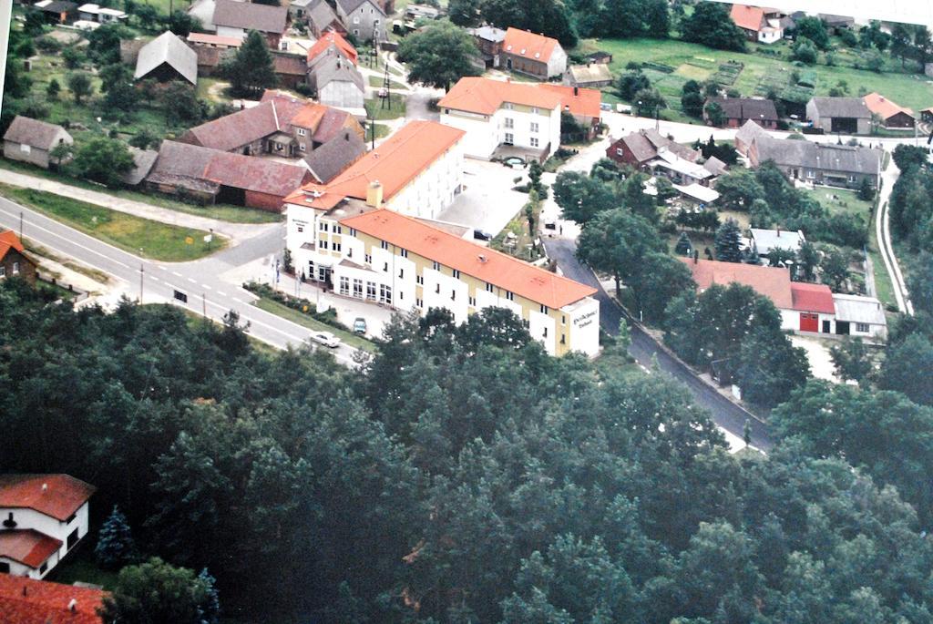 Heidehotel Lubast Exterior foto